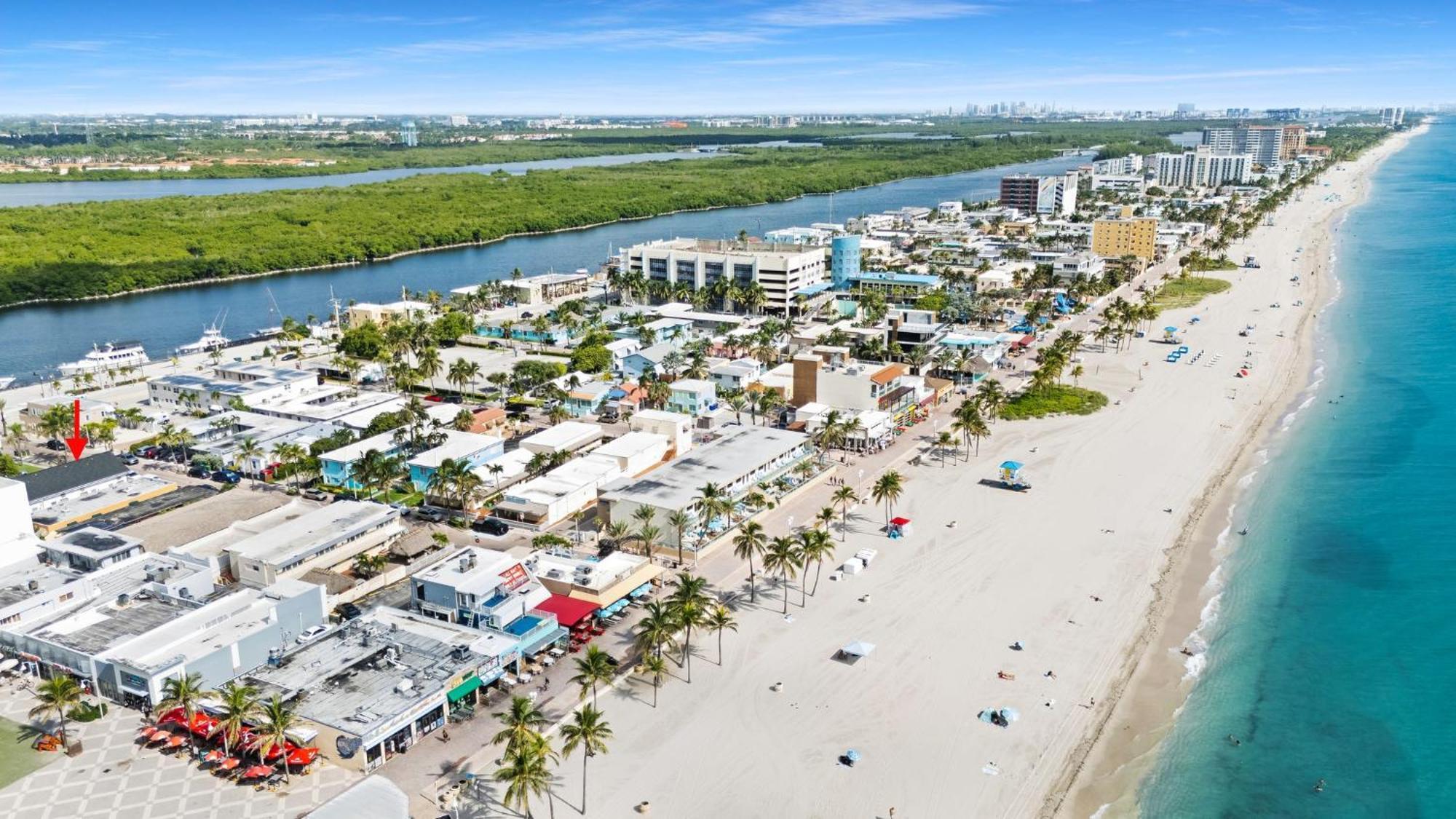 Modern Deluxe Loft Hollywood Beach Unit # 8 Apartment Exterior photo